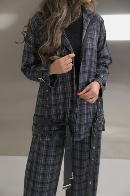Strap Plaid Suit ✨