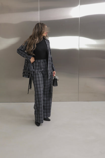 Strap Plaid Suit ✨