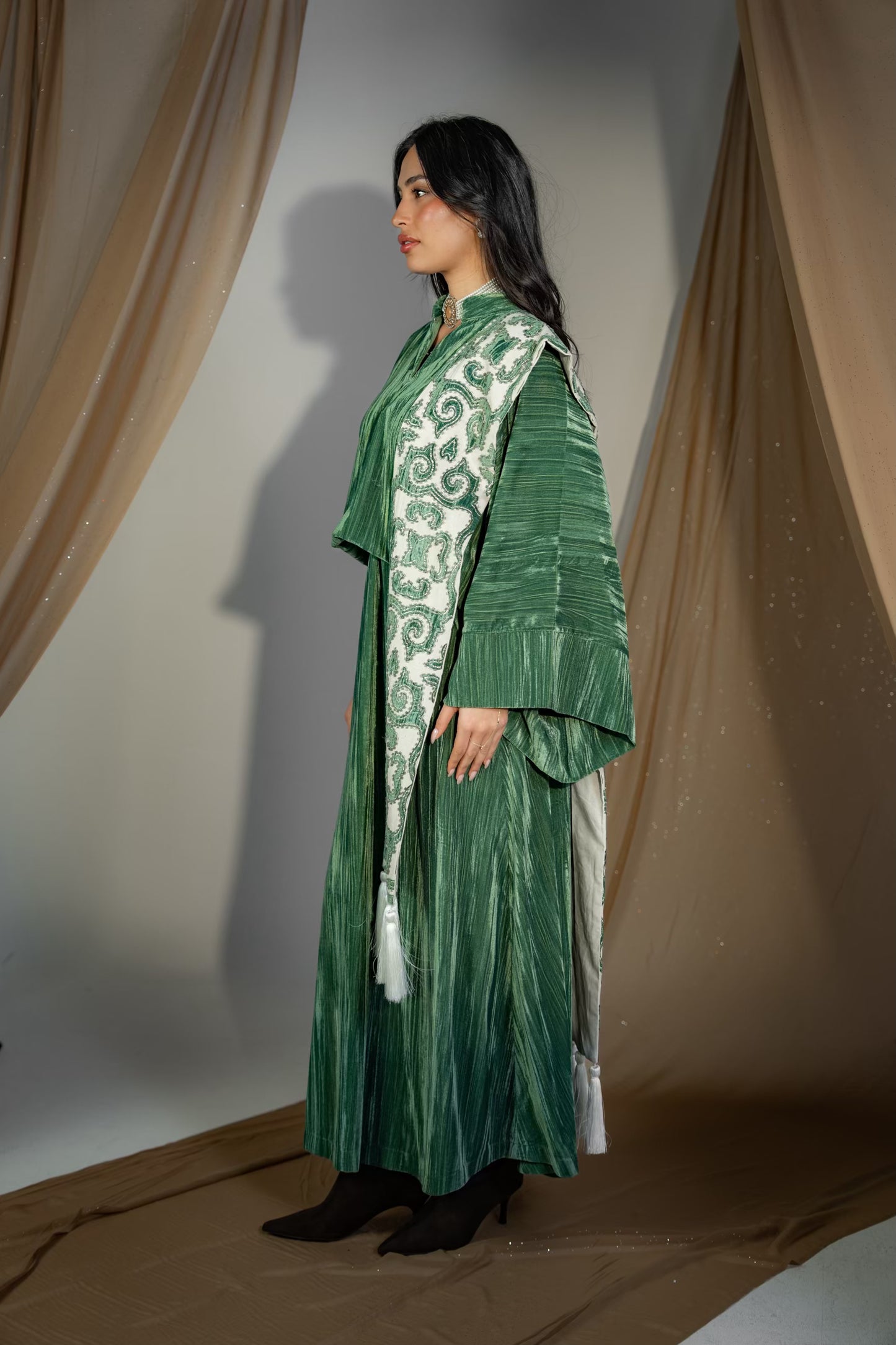 Lulwa Kaftan