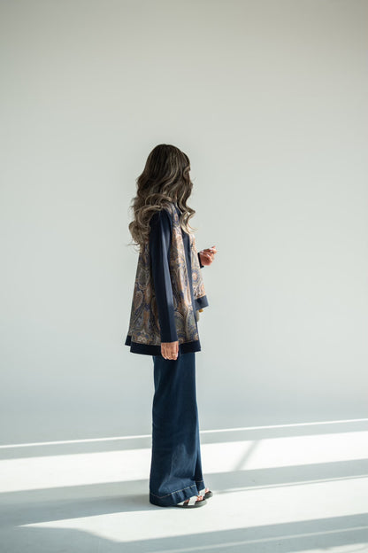 Silky vest