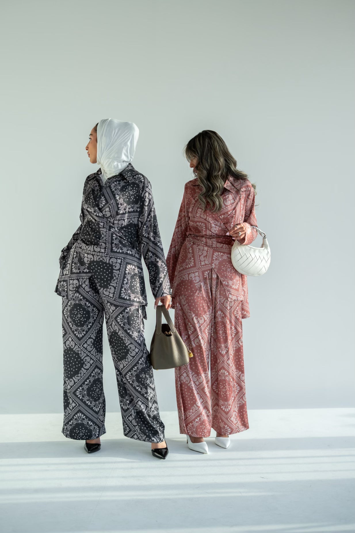 The paisley Set