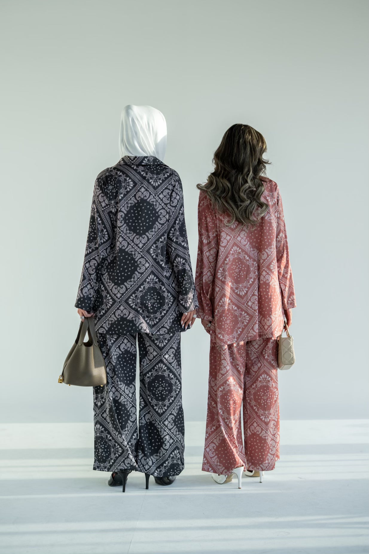 The paisley Set