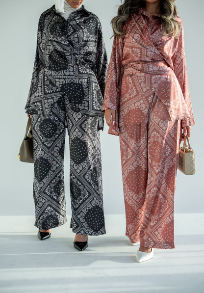 The paisley Set