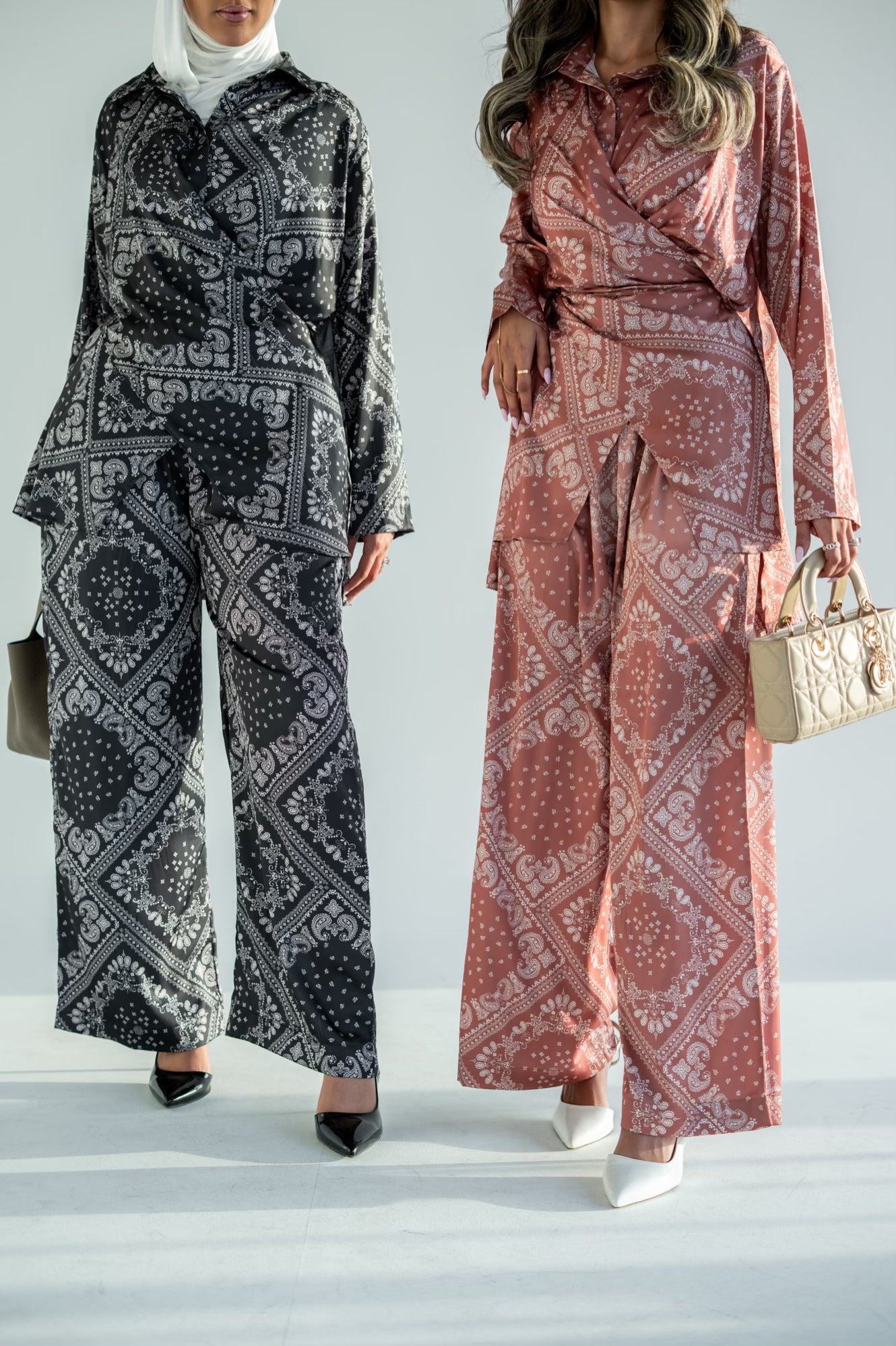 The paisley Set