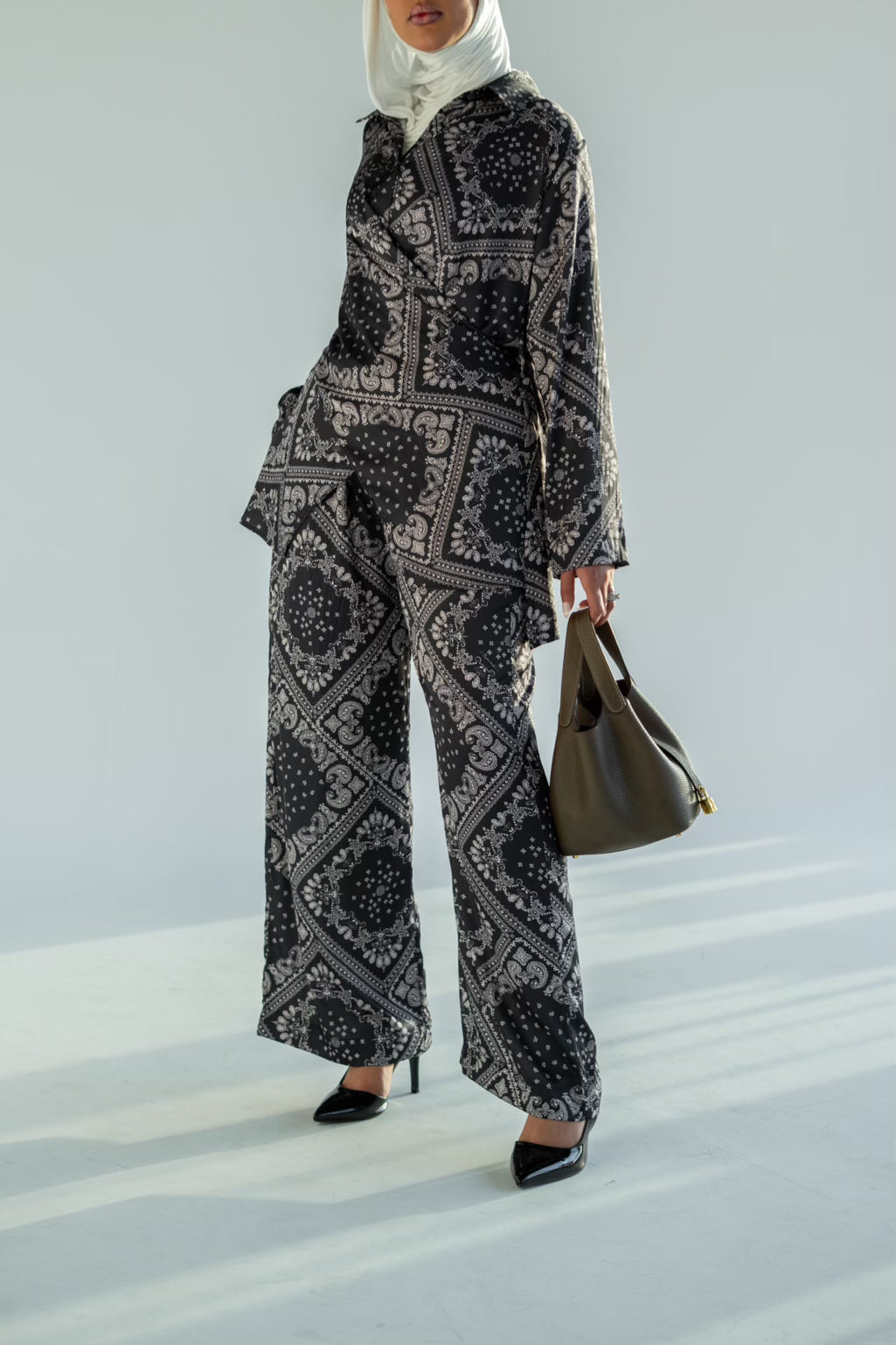 The paisley Set
